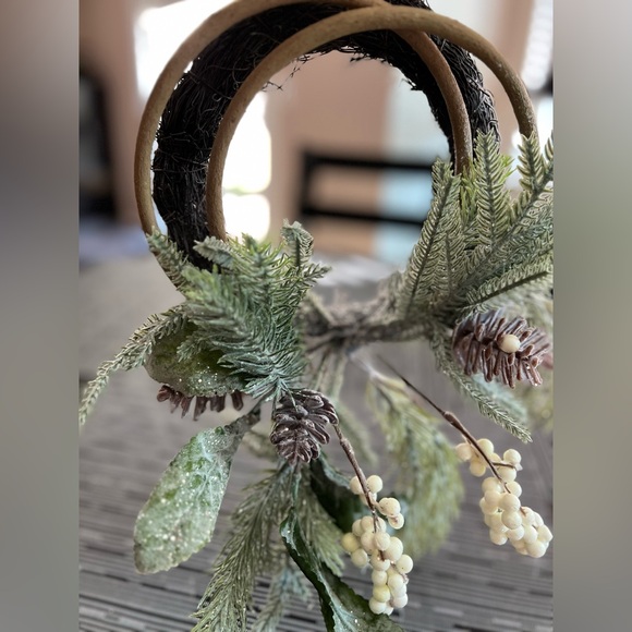 Ashland Snowy Pine 8in Wreath with White Berry - Picture 2 of 4